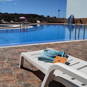 blue-casa-hbsche-ferienwohnung-mit-2-schlafzimmern-mit.in-canary-islands.com/
