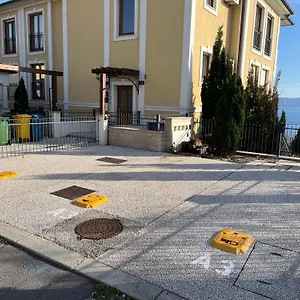 povile-suites.primorje-gorskikotar.com/